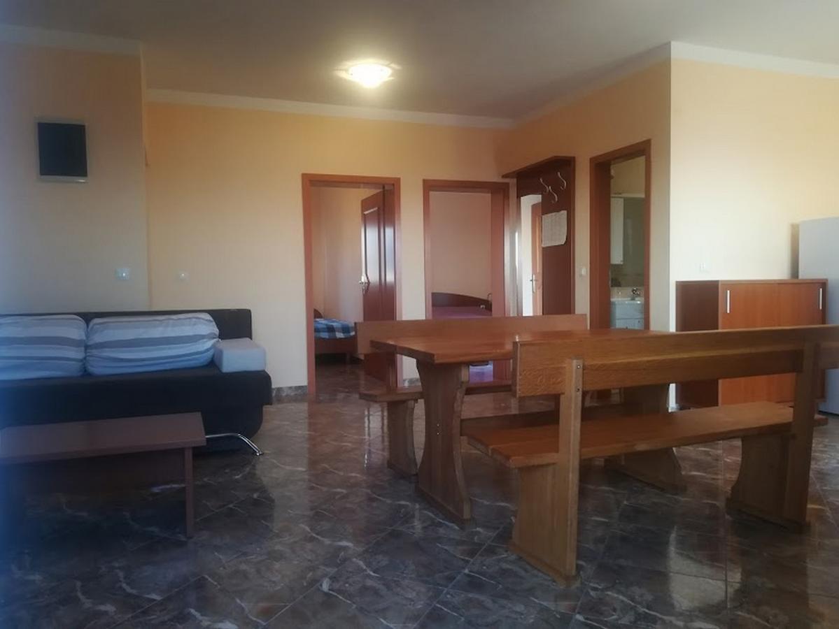 Apartments Barisic Hrvatskih Zrtava 404 Seget Vranjica Τρογκίρ Εξωτερικό φωτογραφία