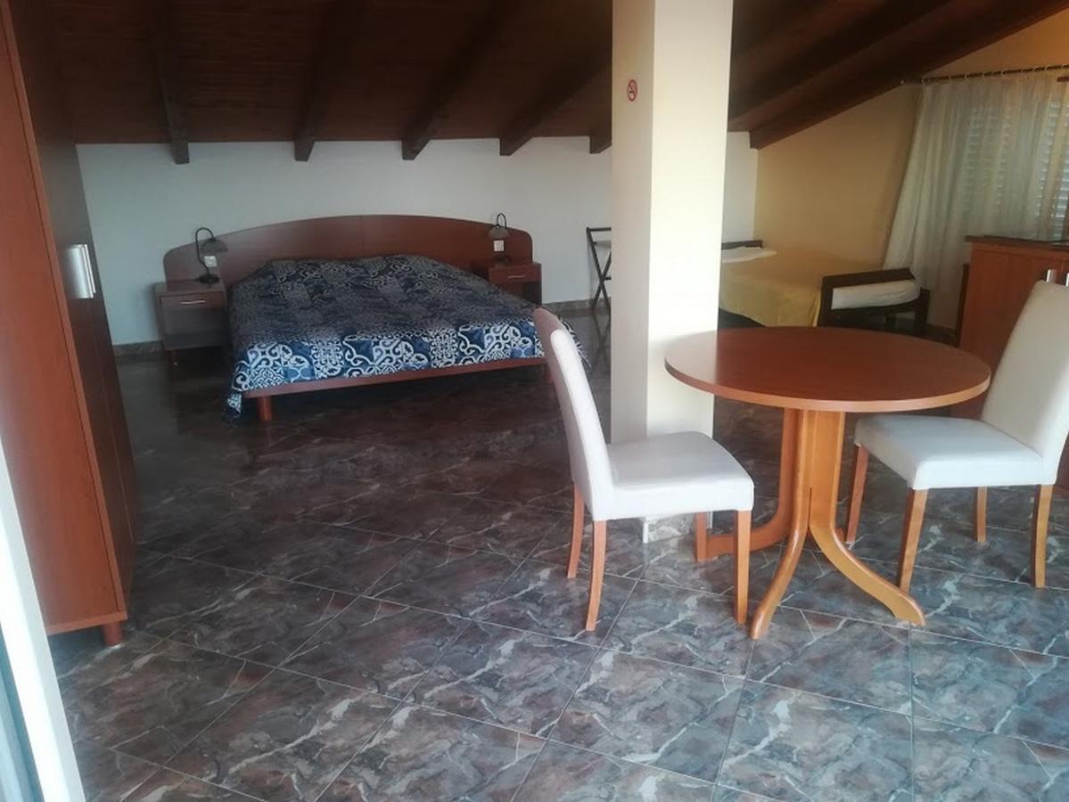 Apartments Barisic Hrvatskih Zrtava 404 Seget Vranjica Τρογκίρ Εξωτερικό φωτογραφία